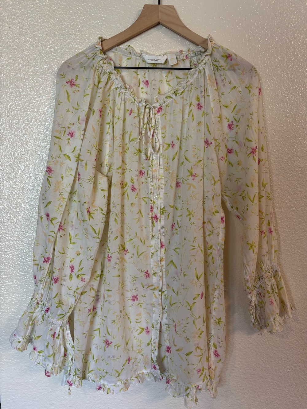 VICTORIA SECERT Vintage 100% Cotton Floral print Country Sleep Shirt